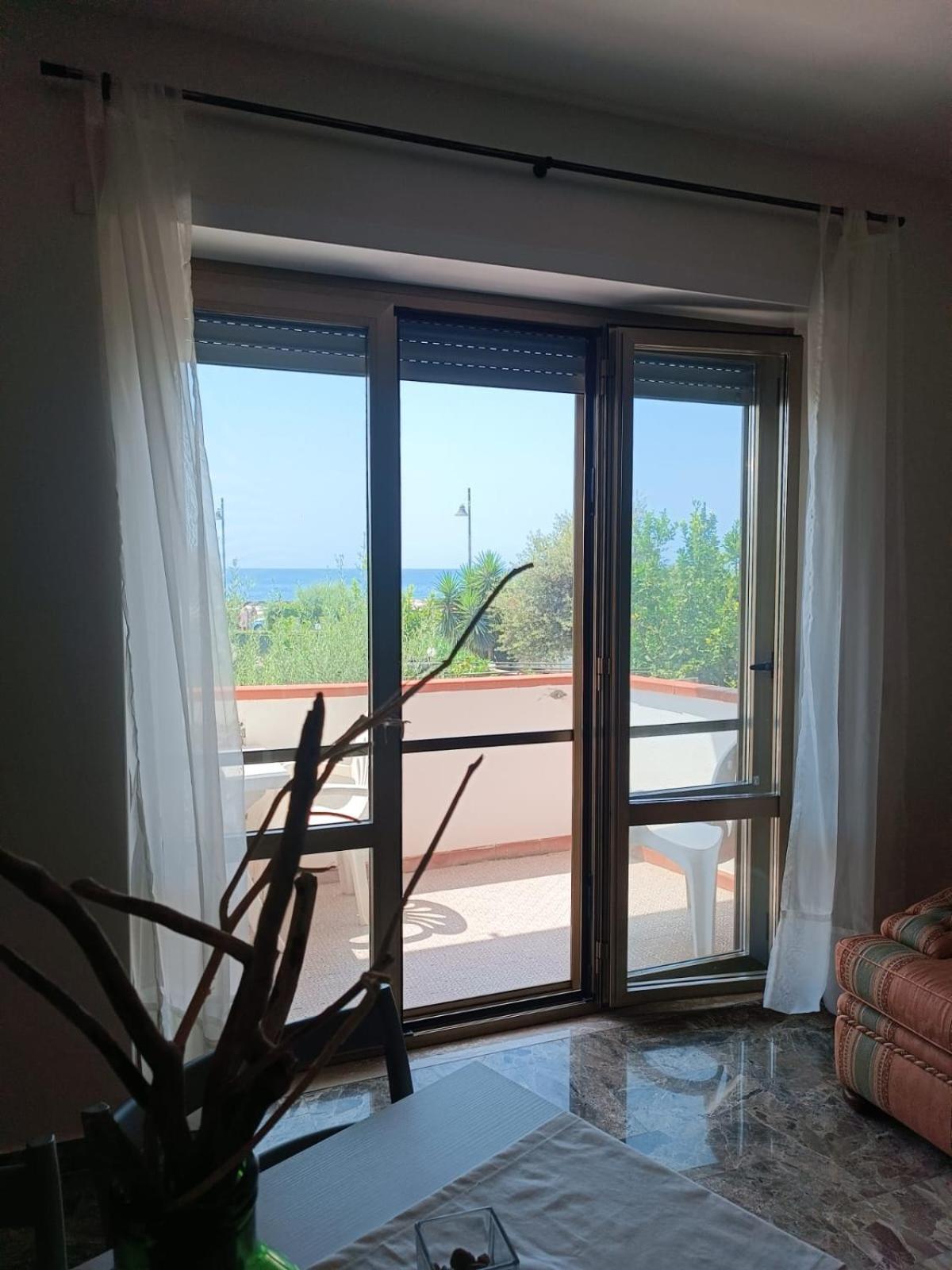 Profumo Di Mare Hotel Formia Kültér fotó